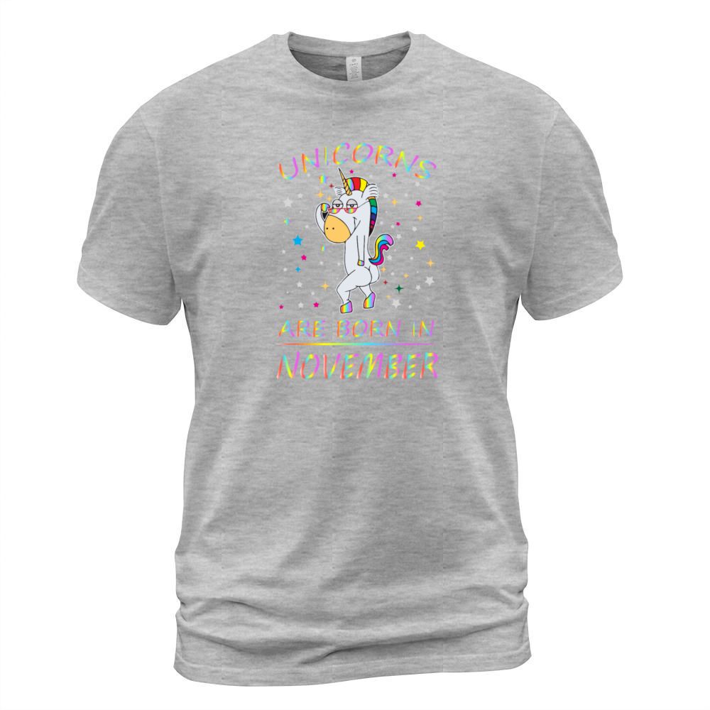 UNICORNS ARE BORN IN NOVEMBER Men's T-Shirt