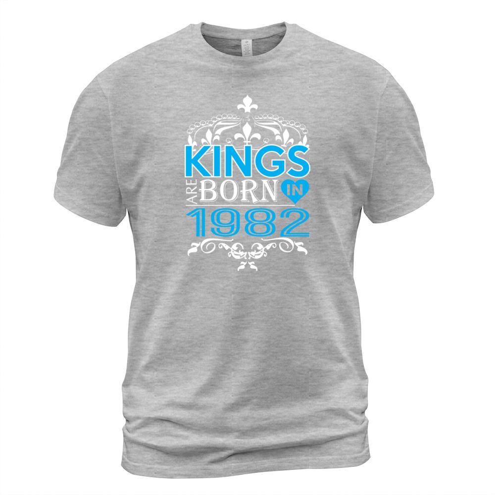 Kings Are Born In 1982 Happy Fathers Day Men's T-Shirt