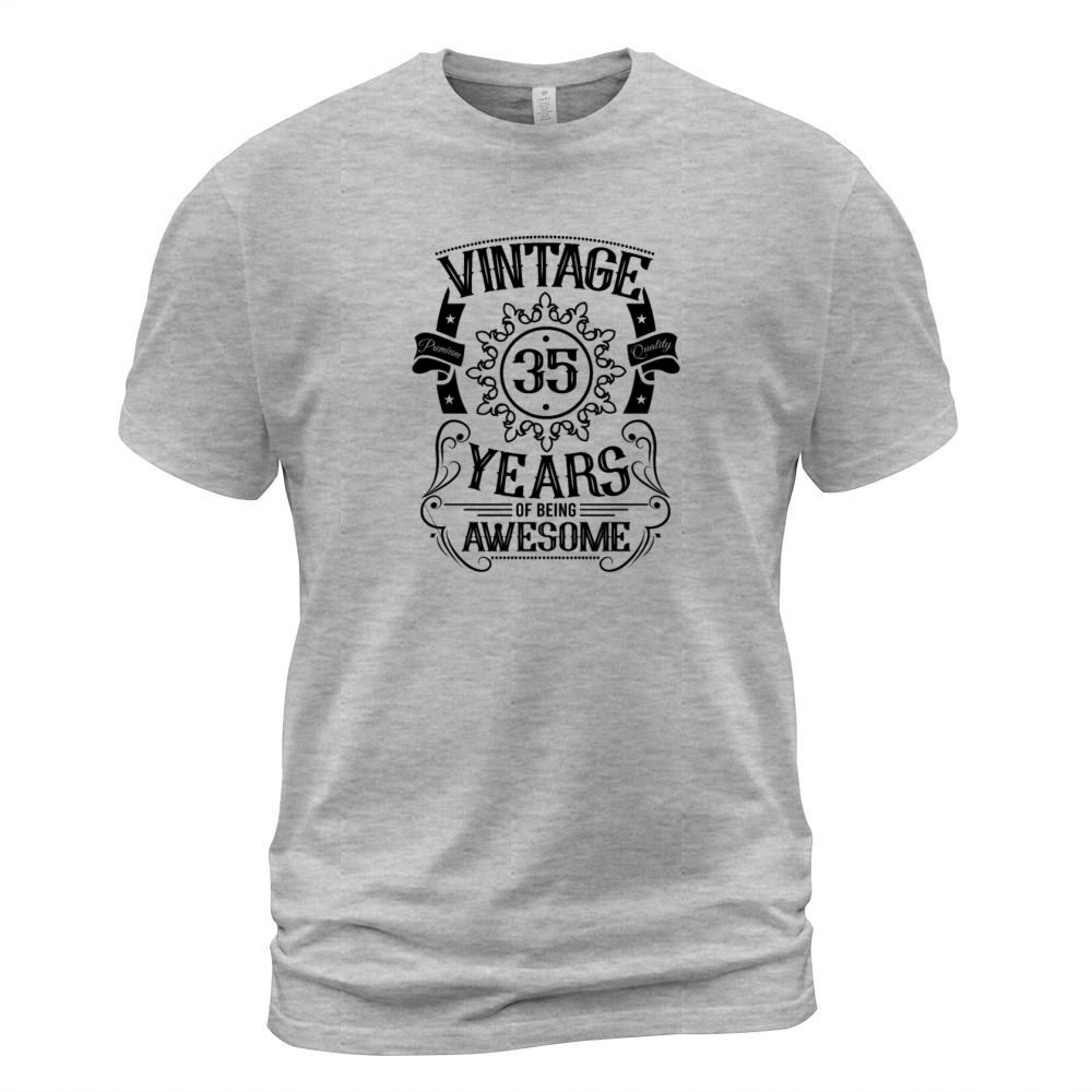 35th birthday gift ideas vintage women men Men's T-Shirt