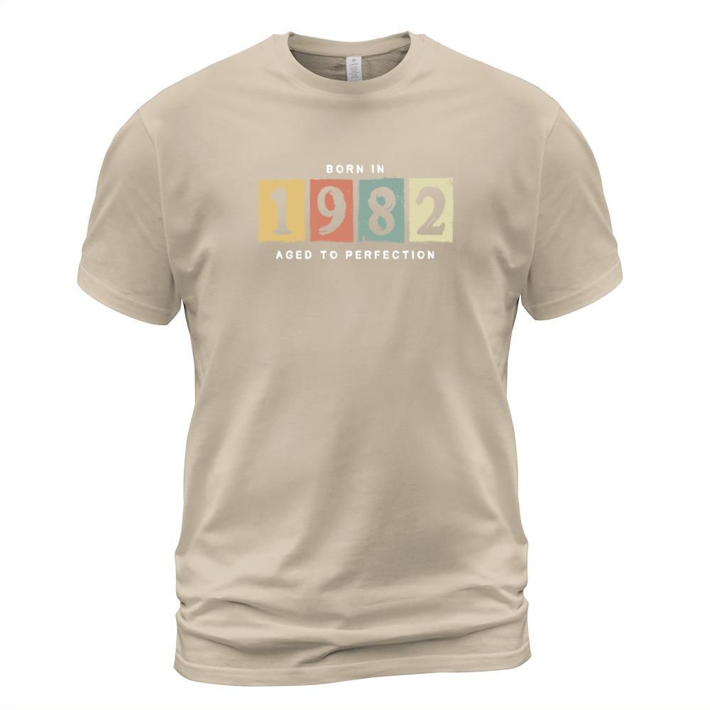 1982 Birthday vintage Gift Idea Men's T-Shirt