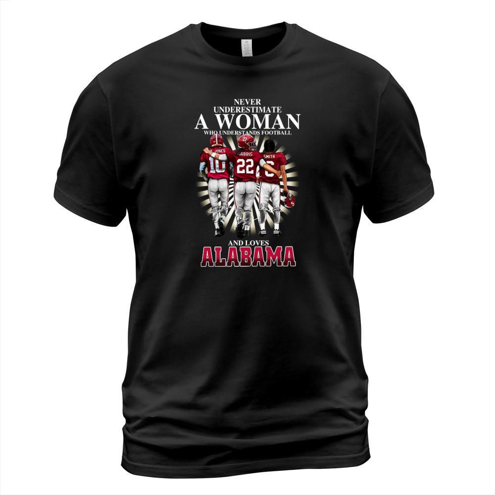 never underestimate a woman who loves alabama T-Shirt Unisex