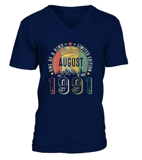Vintage August 1991 Retro 30th Birthday 30 Years V-Neck T-shirt