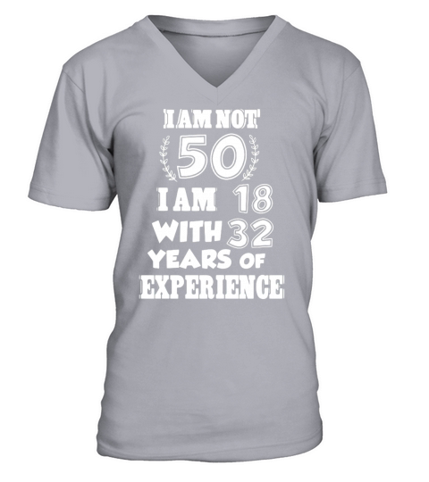 50 YRS OLD BDAY 50TH BIRTHDAY VINTAGE MADE IN 1967 V-Neck T-shirt