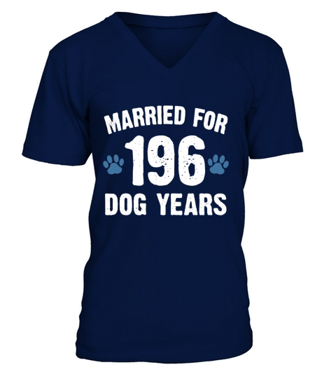 Married For 196 Dog Years 28th Wedding Anniversary T-Shirts V-Neck T-shirt